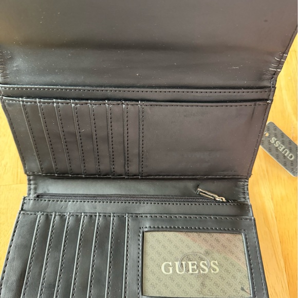 GUESS grey wallet - Picture 10 of 12